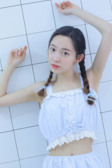 《爆乳女教师 高清BD》